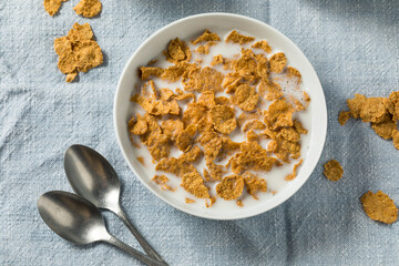 Homemade Healthy Corn Flakes