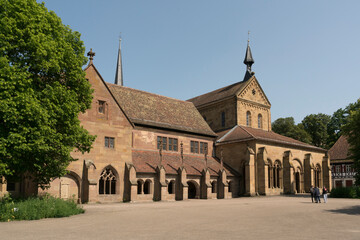 Kloster Maulbronn, Deutschland, UNESCO Weltkulturerbe, Klosterfront mit Vorhalle