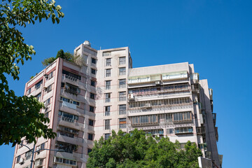 海外 賃貸 マンション アパート エアコン 室外機