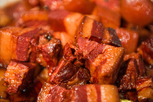 Chinese cuisine--Bouilli, stewed pork with brown sauce