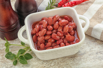 Red bean in tomato sauce