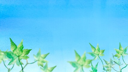 青空を背景にした緑の紅葉の水彩イラスト