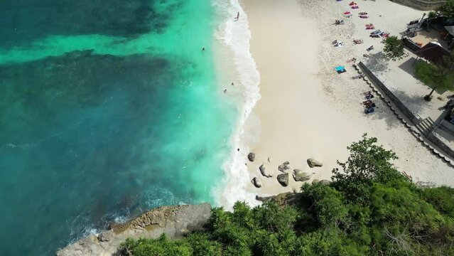 Dream Beach Nusa Lembongan, Drone tilit