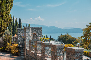 Italy, Lake Garda: 04.2023. Legendary house: Villa Gabriele d'Annunzio. Lake Garda: Villa Vittoriale Villa Museum.  - obrazy, fototapety, plakaty
