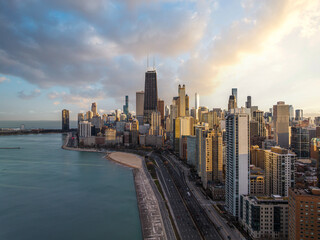 Fototapeta premium Cityscape of las vegas city with eiffel statues in paris area