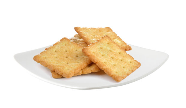 Cracker in a plate isolated on  transparent png