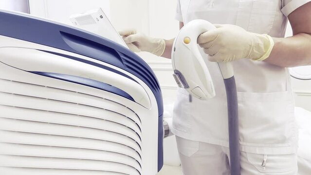 Laser Treatment,Cosmetic Laser Dermatology ,dermatologist offices,laser technology