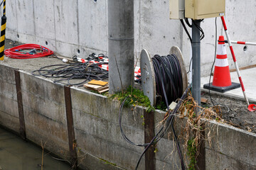 電線工事の様子