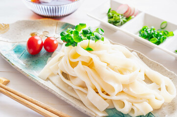 暑い日の冷やしほうとう