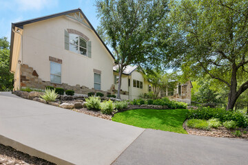 rural home in the countryside 
