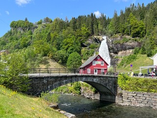 Steinsdalsfossen Steinsdal Waterfall Norheimsund Hardanger Norway