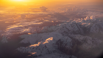 Sunset over the Alpine Mountains - Sonnenuntergang über den Alpen