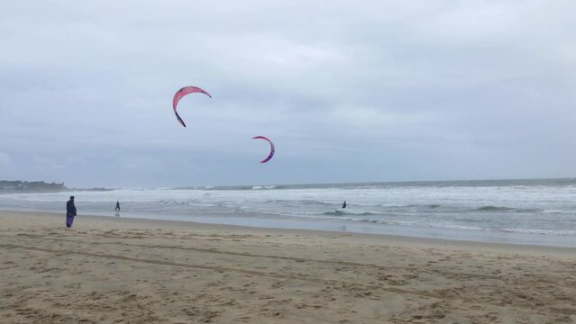 Kite surfer at Matosinhos beach near Porto
