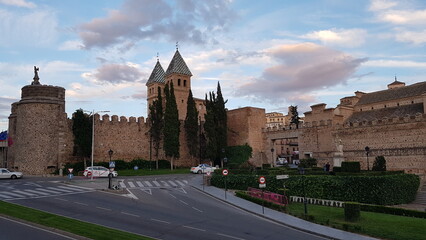 TOLEDE