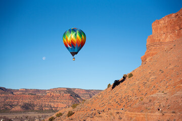 Fototapeta na wymiar Hot Air Balloon in Kanab Utah