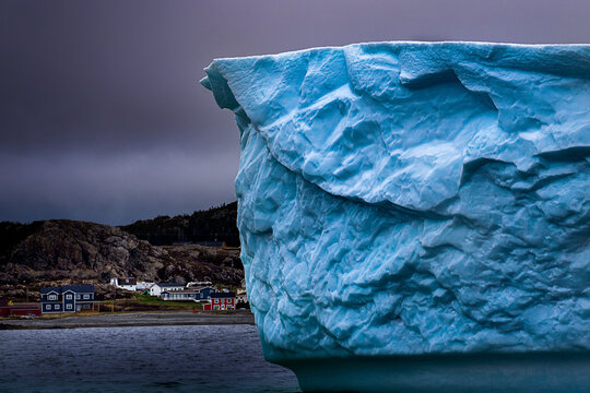 icebergs floating in the Atlantic Ocean