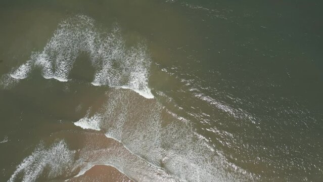malavan beach done shoot close pan shot