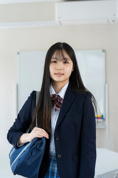 日本人女子学生のポートレート