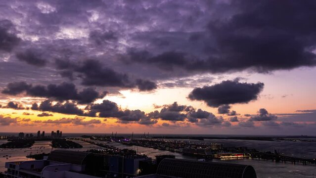 time Lapse - Beautiful clouds at dawn in Miami, FL