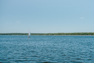 woda, niebo, dok, horyzont, krajobraz, blękit, jezior, łódka, łodź, elektrownia, elektrownia Rybnik, zalew Rybnicki © Agnieszka