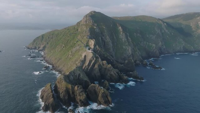 Faro de Cabo Ortegal desde punto de vista a&eacute;reo.