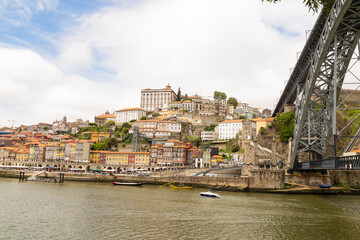 Fototapeta na wymiar View of the city of Porto in Portugal, and the Luis I bridge.
