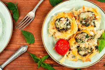 Nest of macaroni with meatballs, keto dish.