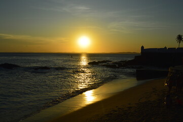 Fototapeta premium Pôr do sol na praia em Salvador