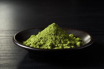 抹茶　木目背景イメージ