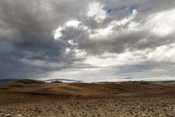 hills of val d'orcia