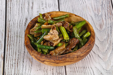 Roasted bacon with green bean