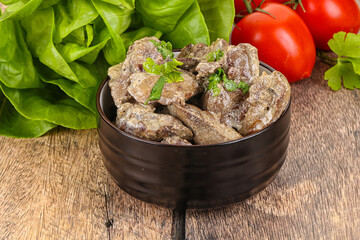 Chicken liver with cream sauce