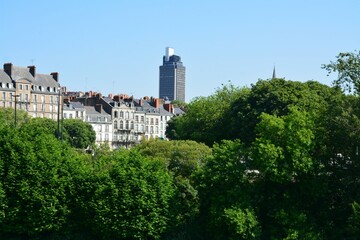 Nantes - Centre ville dominé par la Tour Bretagne - obrazy, fototapety, plakaty