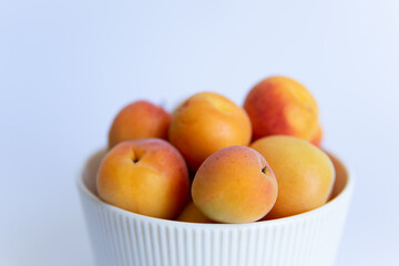 bowl of apricots close up	

