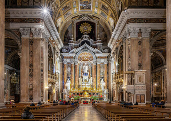 Obraz premium Baroque church of Gesu Nuovo. Inside and details of the Baroque church of Gesu Nuovo (Chiesa del Gesu Nuovo) in Naples, italy.