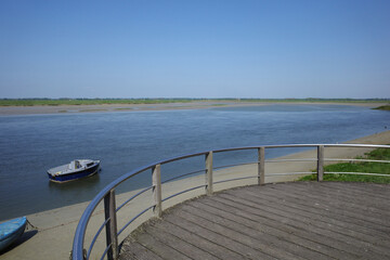Fototapeta na wymiar View point on the banks of the River Somme in Saint-Valery-sur-Somme, France