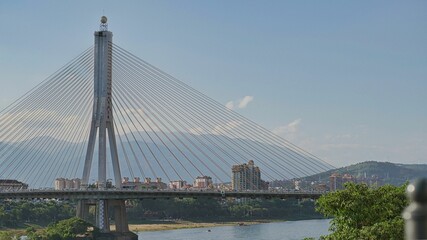 Obraz premium View of Jembatan 5 Barelang bridge before the blue evening sky