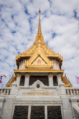 Fototapeta premium Grande Palácio Real Phra Borom Maha Ratcha Wang Templos em Bangkok
