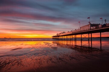 Fototapeta na wymiar View of a beautiful sunset over the sea