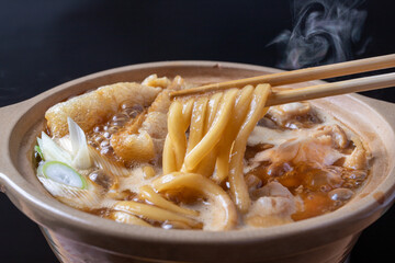 土鍋と鍋焼きうどん