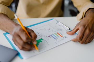 Anonymous analyse chart note report