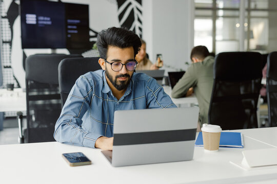 Staff gadget workplace corporate clerk 