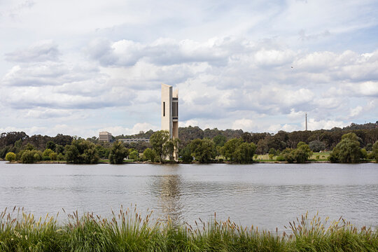 View across Lake Burley Griffin