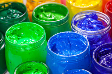 .Blue ink for print tee shirt. .Blue ink is a popular choice for printing on t-shirts due to its vibrant color .and durability. It is also able to hold up to multiple washings without fading..