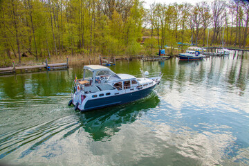 Yacht Boot Hausboot Mecklenburgische Seenplatte Schulz