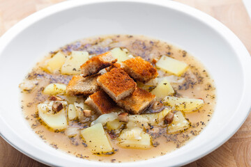 garlic soup with toast bread