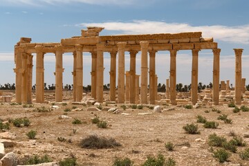Fototapeta premium View of the ruins of the ancient Palmyra city built in the 1st to 2nd century. UNESCO World Heritage. Syria.
