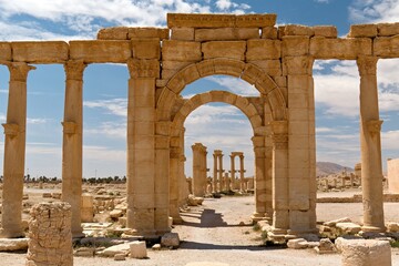 View of the ruins of the ancient city of Palmyra built in the 1st to 2nd century, the Great Colonnade. UNESCO World Heritage Site.