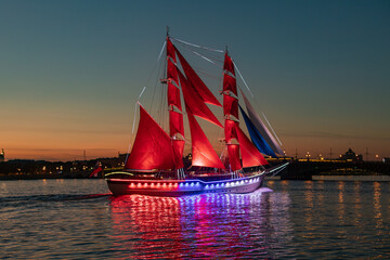 White nights in Saint Petersburg. Holiday Scarlet sails. The sailing ship on the Neva. 