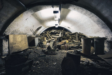 Keller - Vintage - Nostalgisch - Verlassener Ort - Urbex / Urbexing - Lostplace - Artwork - Creepy...